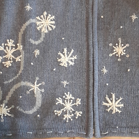 Snowflake Full Zip Cardigan, Sz Large, Blue - Picture 8 of 8